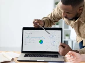 knowcrunch-elearning-reporting.jpg