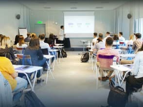 knowcrunch-professional-diploma-digital-social-media-thessaloniki.jpg